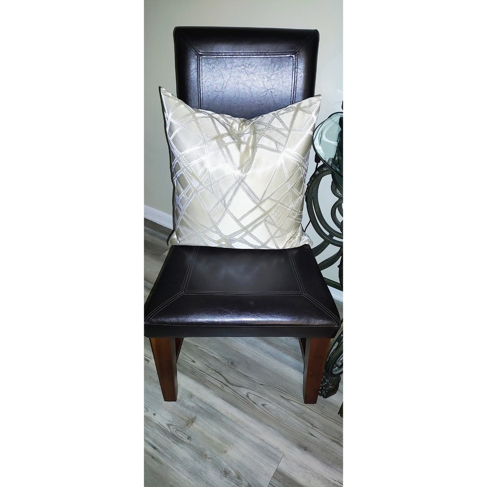 Set Of 2 Ivory Decorative Pillows 18x18x5
